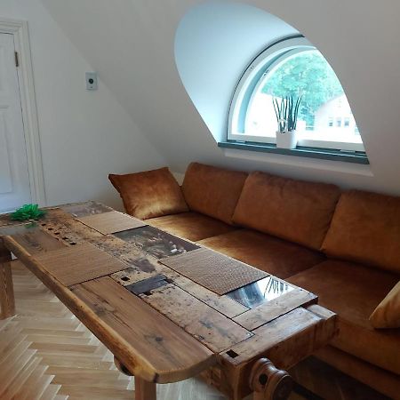 Modern History Apartment Tallinn Luaran gambar