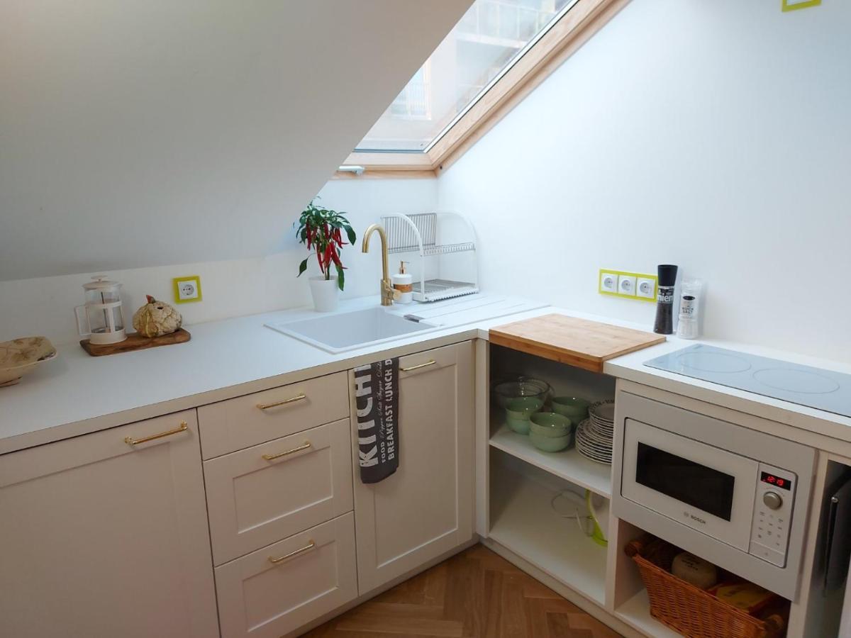 Modern History Apartment Tallinn Luaran gambar