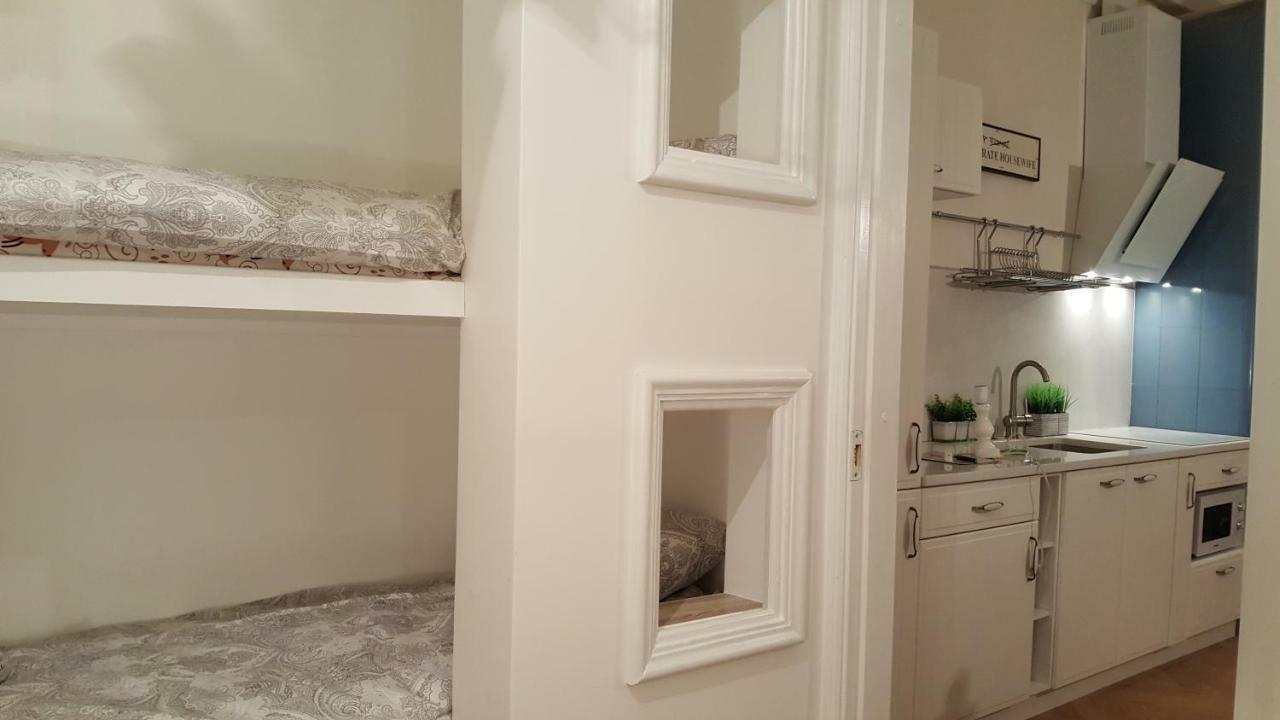 Modern History Apartment Tallinn Luaran gambar
