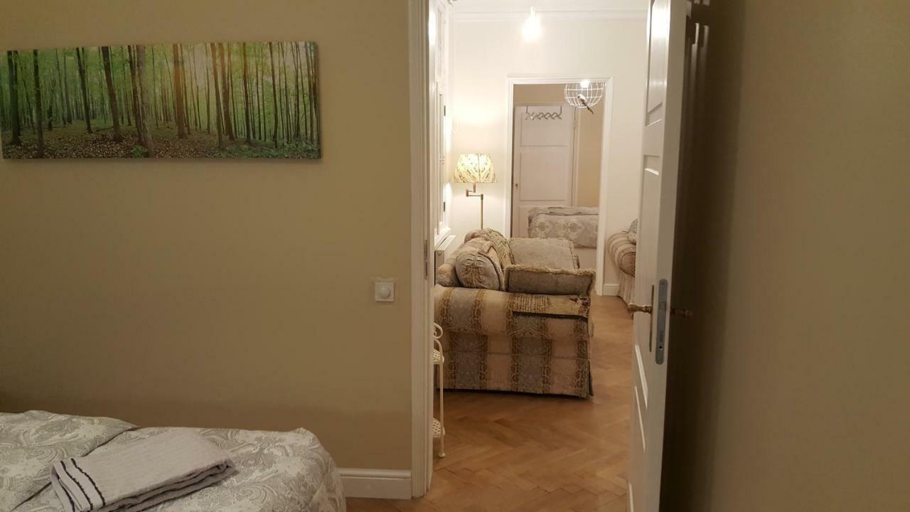 Modern History Apartment Tallinn Luaran gambar