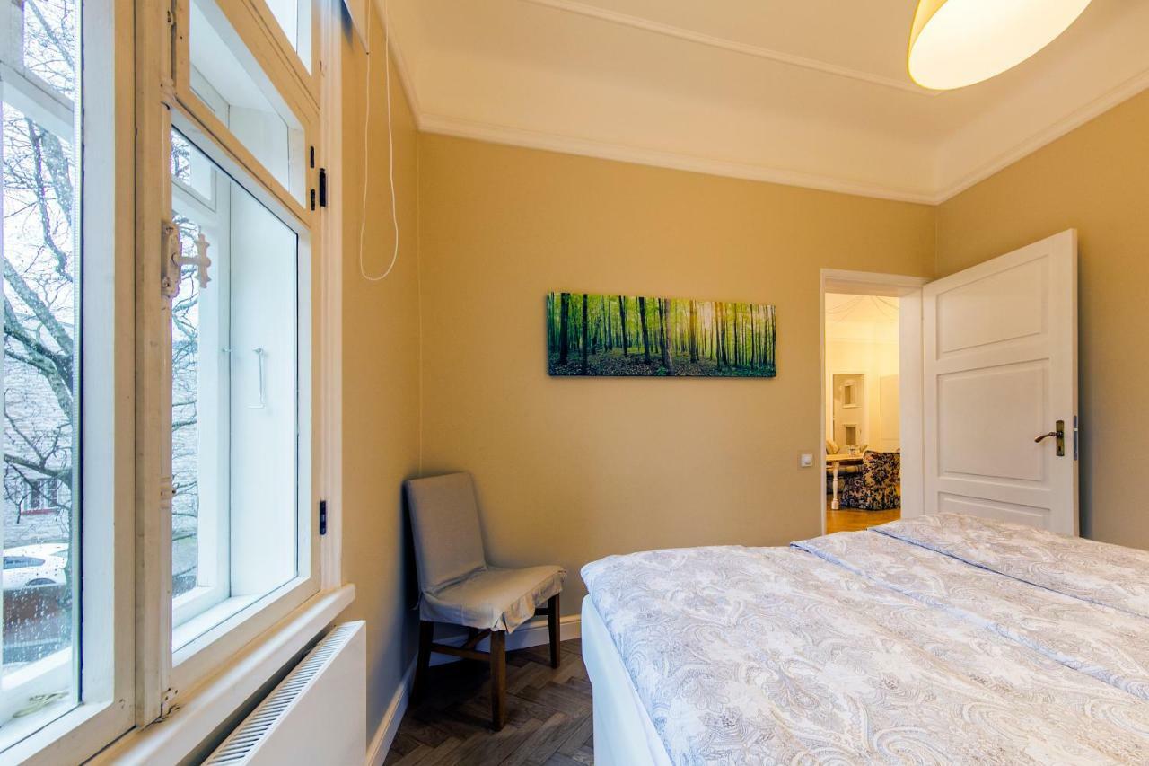 Modern History Apartment Tallinn Luaran gambar